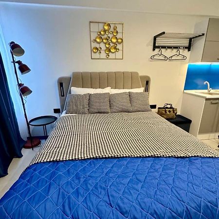 Voulis 45 Plaka Suite By Zeussuites Atene Esterno foto